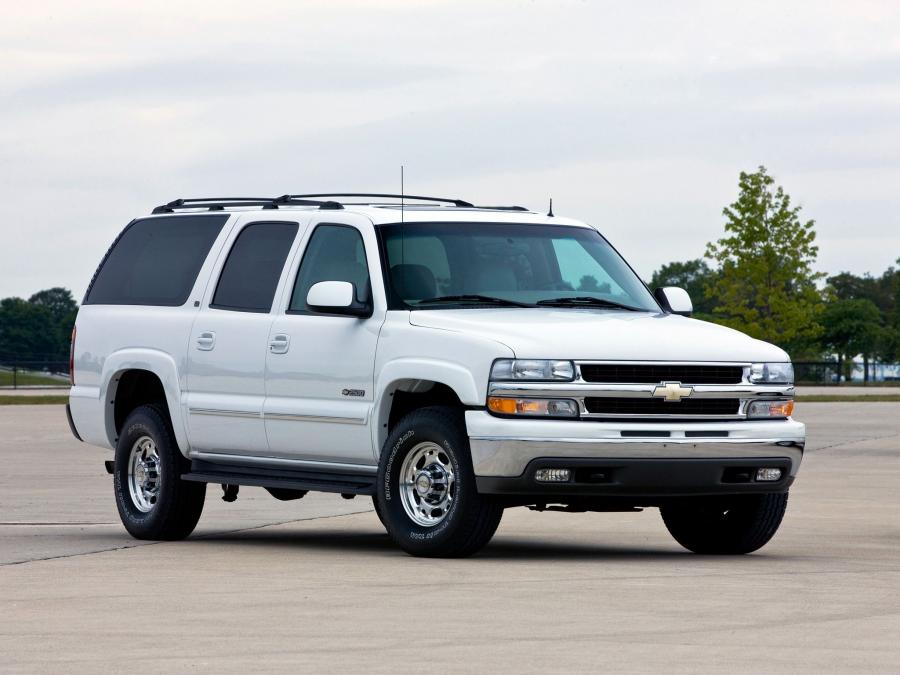 Chevrolet Suburban 2500 2001 года  (фото 3 из 6)